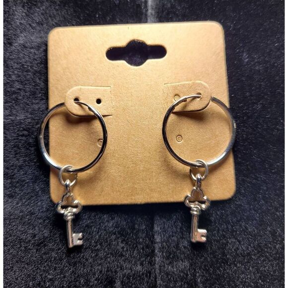 (3 for $15) JoMa Silvertone Hoops with Dangling Key- NWT - Picture 1 of 3